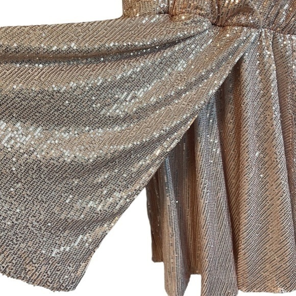 ASOS Collective the Label Curve exclusive wrap sequin mini dress in rose gold - Picture 11 of 15